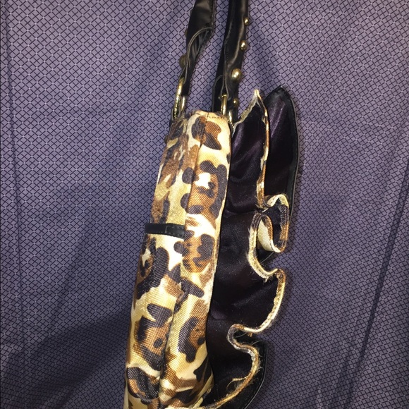 Rampage’s Camo Ruffle Hobo - Picture 3 of 7